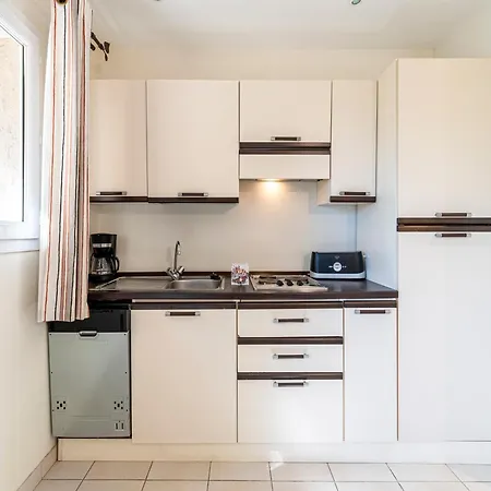 Vacanceole - Lisa Maria 3*