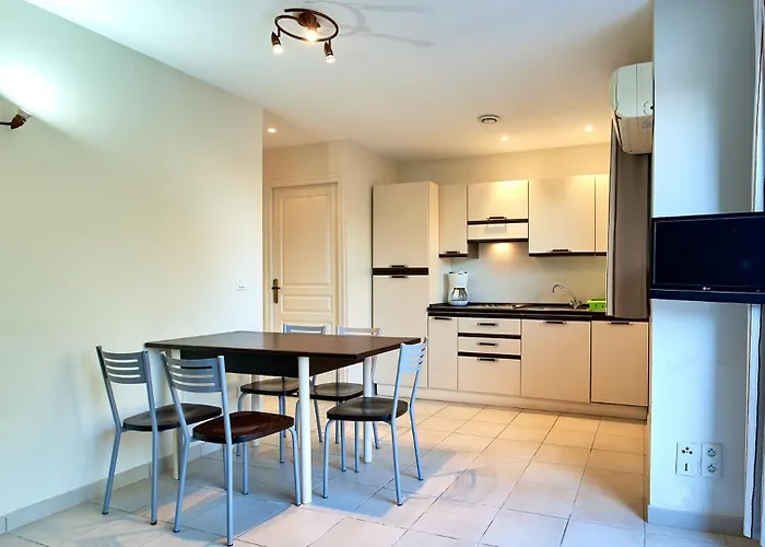 Vacanceole - Lisa Maria 3*