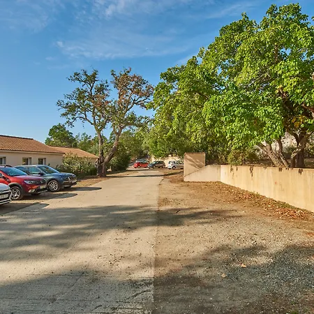 Vacanceole - Lisa Maria Vakantiepark Sari-Solenzara