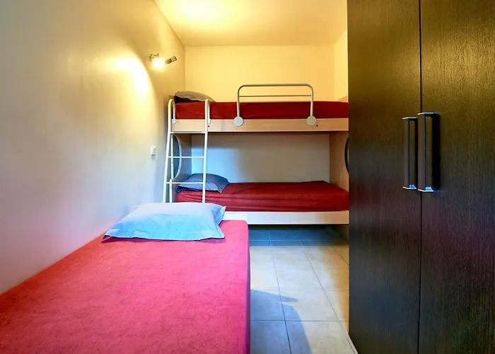 Vacanceole - Lisa Maria Sari-Solenzara