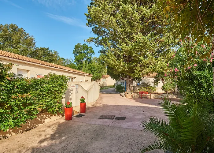 Vacanceole - Lisa Maria Sari Solenzara