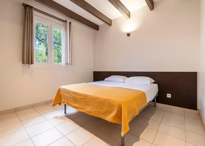 Vacanceole - Lisa Maria 3*