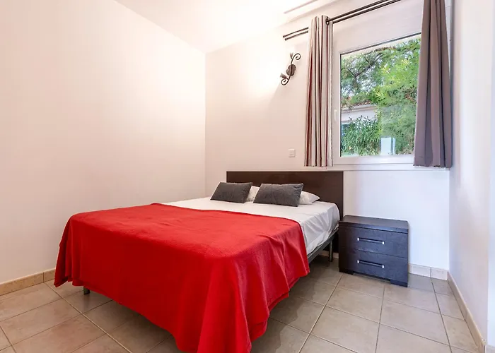 Vacanceole - Lisa Maria Sari Solenzara